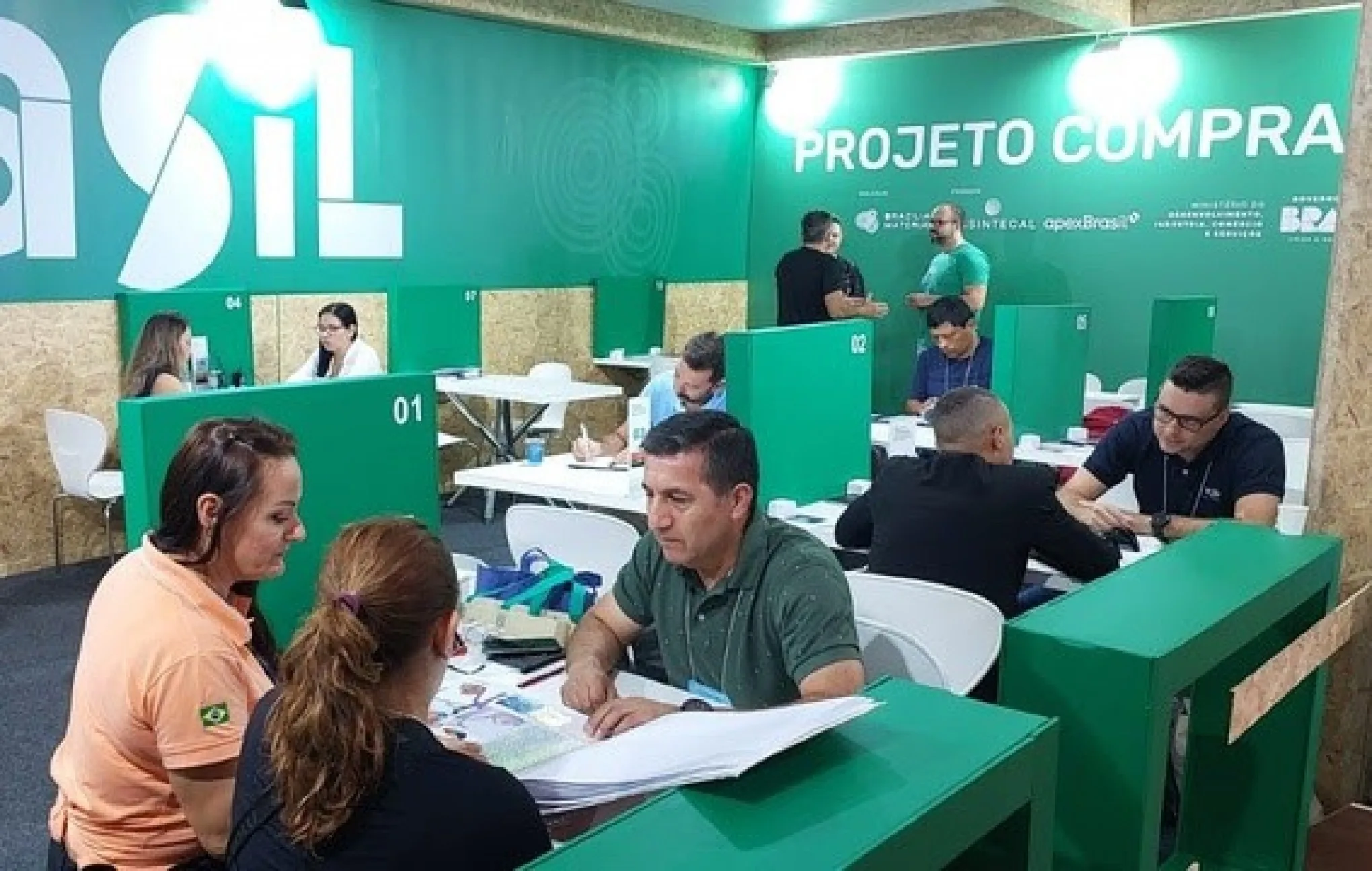 Rodadas de negócios reuniram oito grupos de compradores internacionais