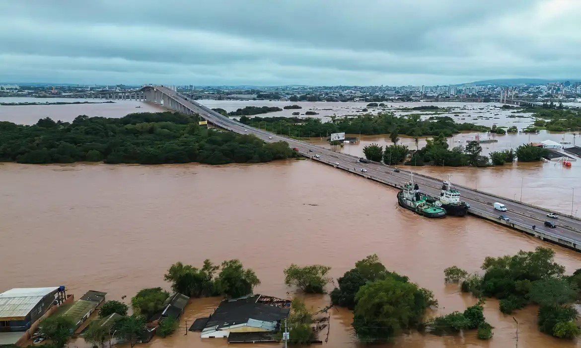 Chuvas intensas provocaram a elevação do nível dos rios no Rio Grande do Sul