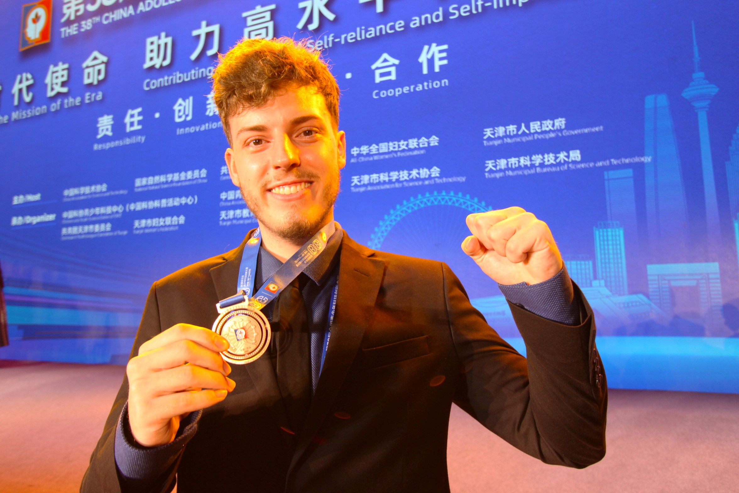 Rodrigo Mann Schaidt conquistou medalha de bronze em olimpíada científica na China