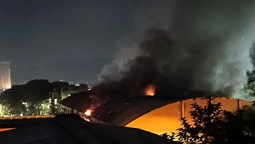 Fábrica da Calçados Tabita em Igrejinha/RS foi atingida por incêndio