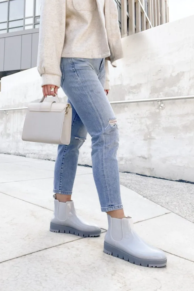 Jelly shoes