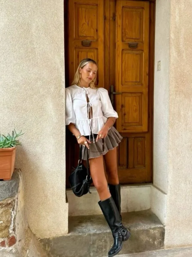 minissaia e botas biker