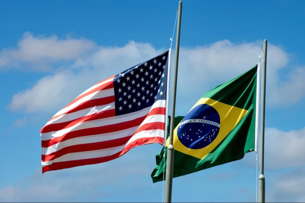 EUA anunciou que, a partir de agosto, vai taxar em 50% os produtos importados do Brasil