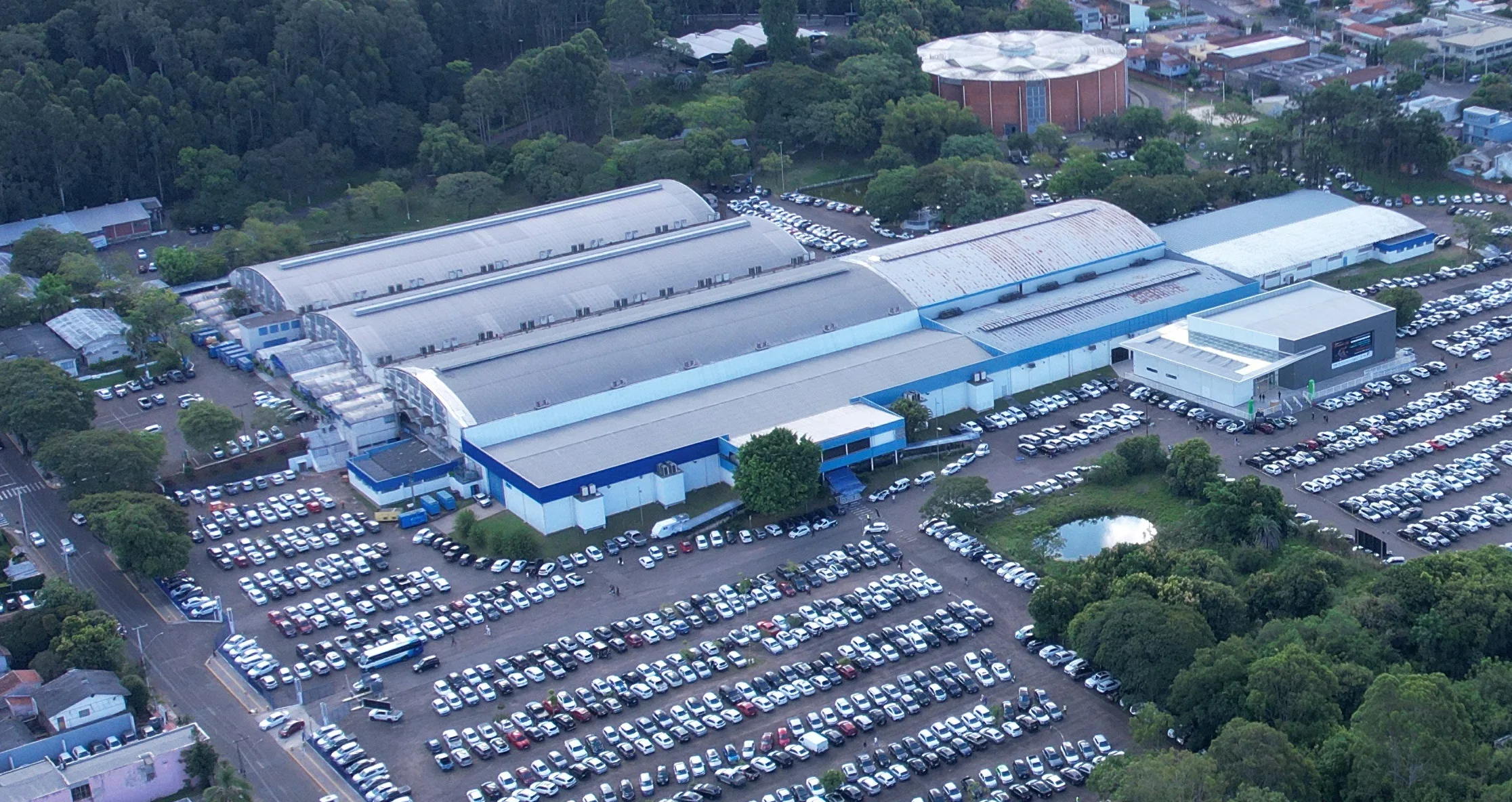Fenac é a empresa promotora da feira Fimec