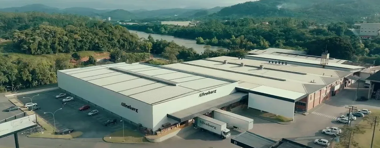 Uma das fábricas do Grupo Altenburg em Blumenau/SC