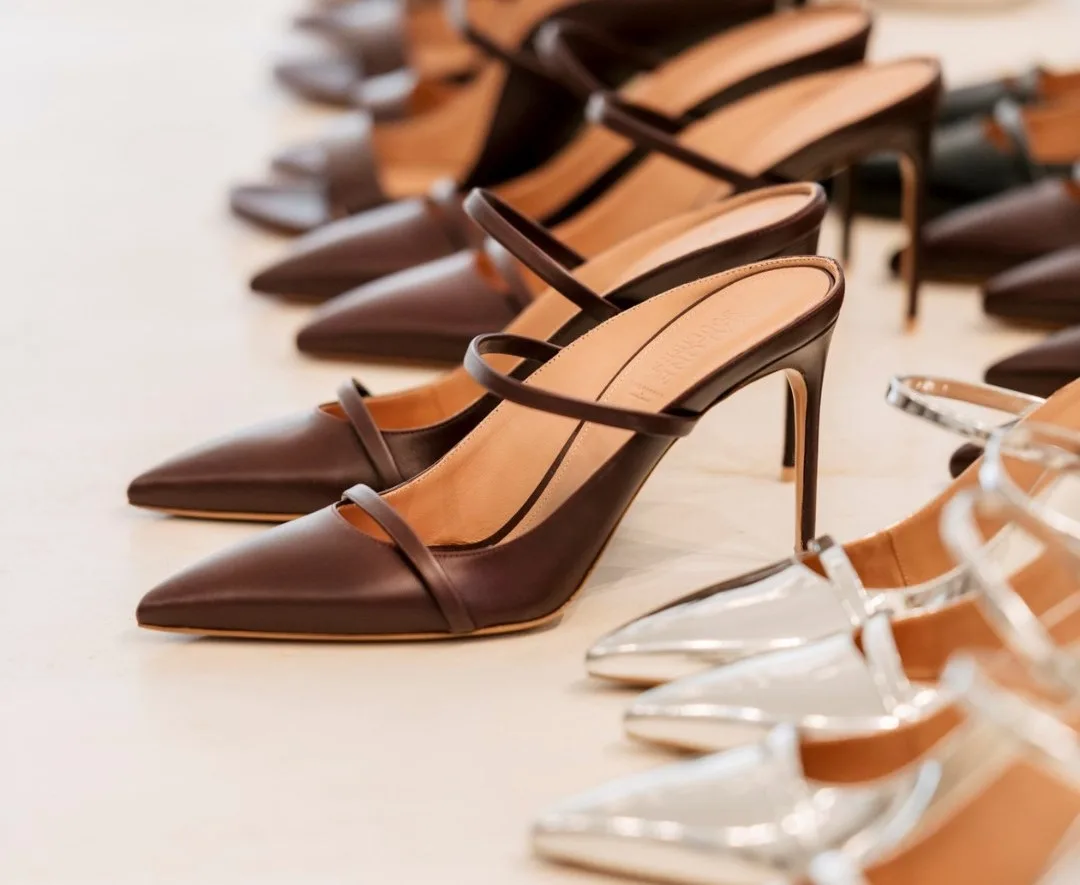 Malone Souliers é uma marca londrina de calçados de luxo