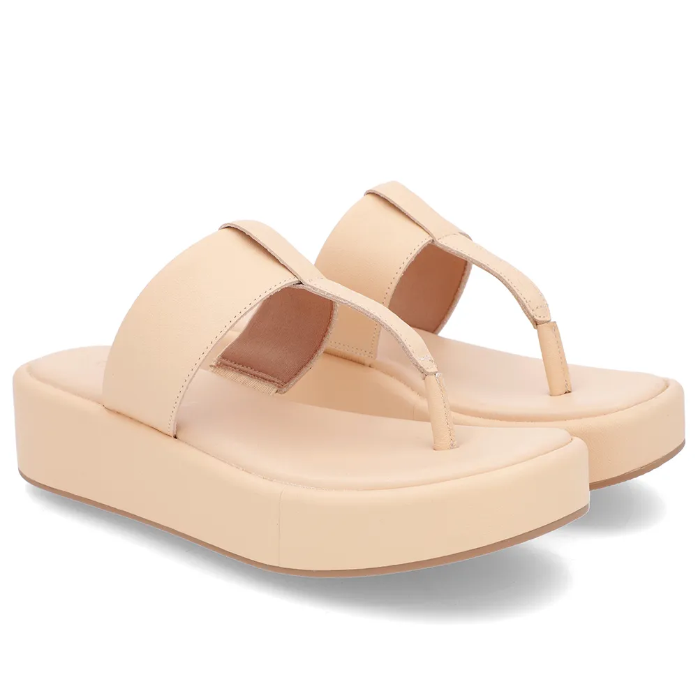 Chinelo &eacute; um dos cal&ccedil;ados mais confort&aacute;veis