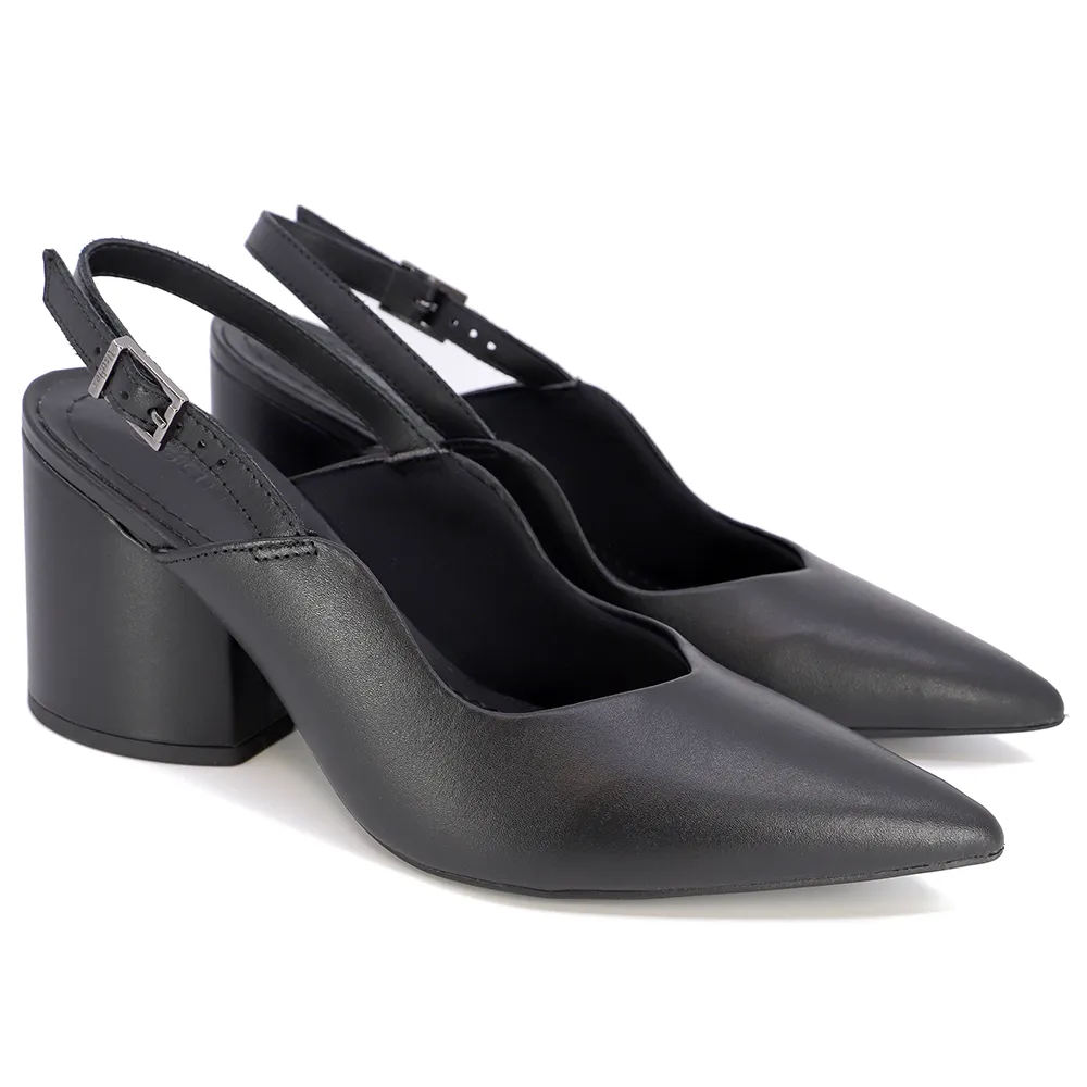 Slingback Preto Salto Alto Couro, Usaflex, de R$ 419 por R$ 149
