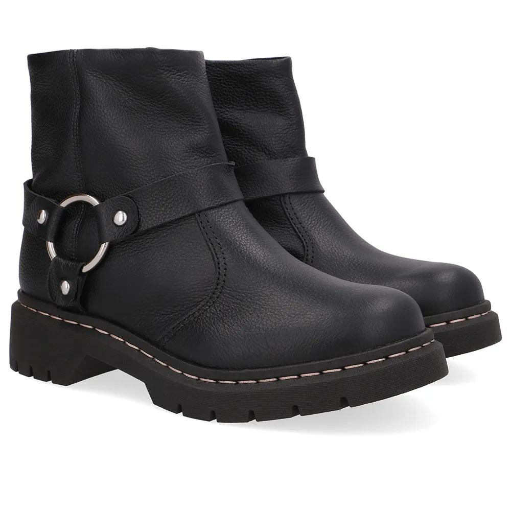 Bota Preta Couro Salto Bloco Tratorado, Usaflex, R$ 449,99