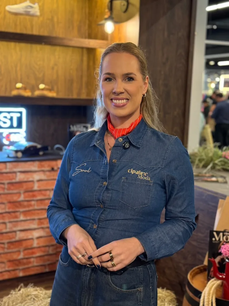 Amanda Arenhart, consultora de moda da Cipatex